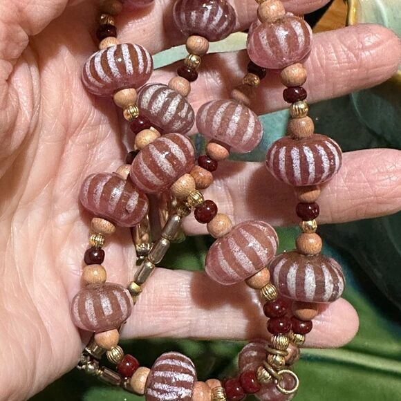 Gorgeous Handcrafted Lampwork Candy Bead Necklace - Picture 3 of 4